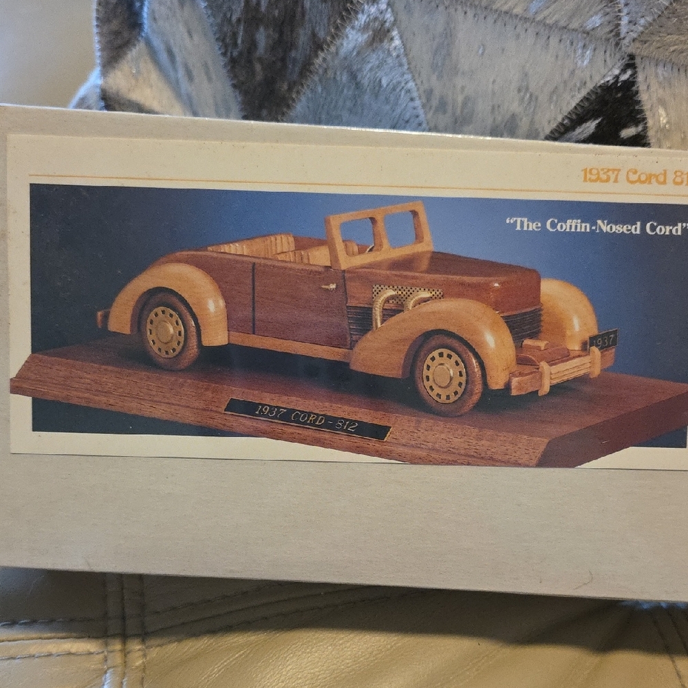 1937 Cord 812 Model Car